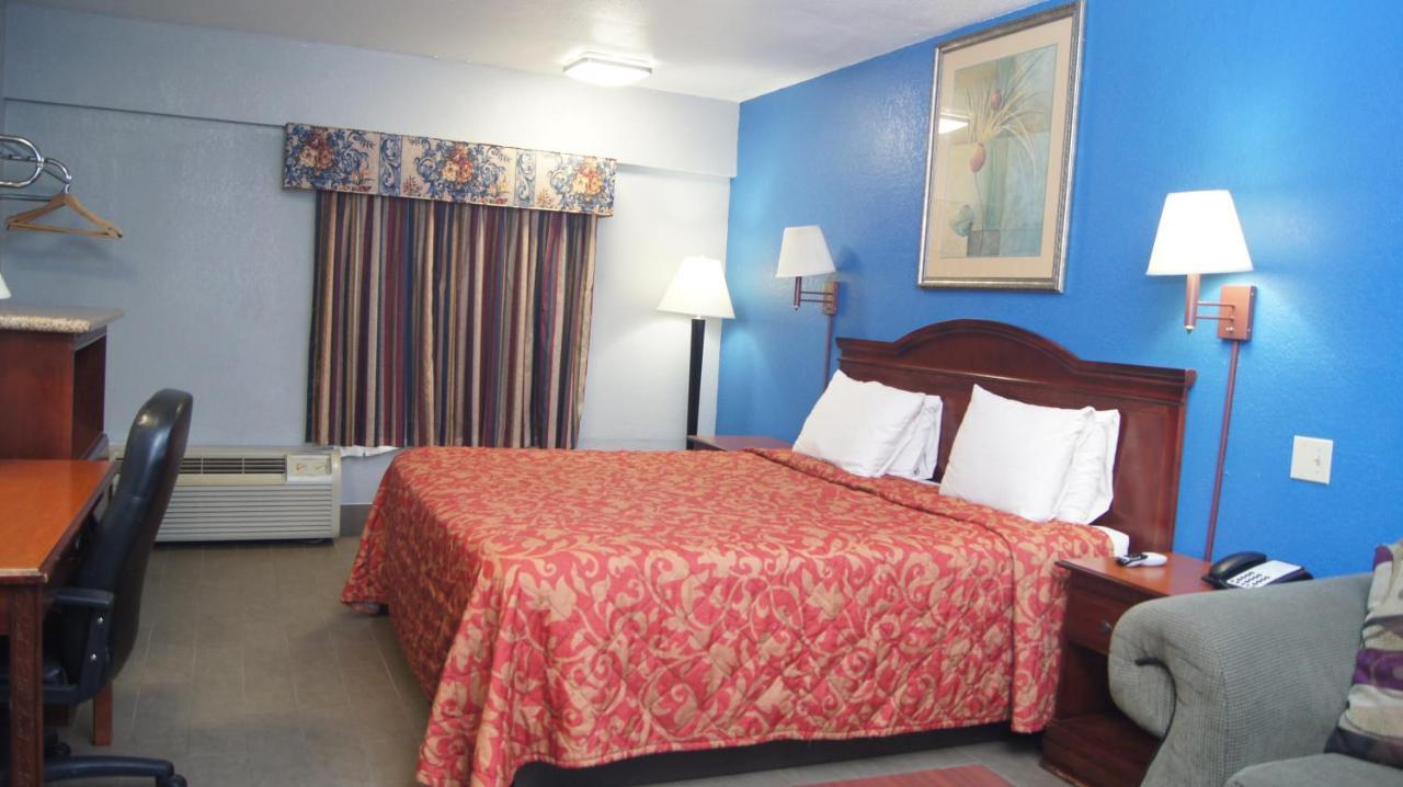 Holiday Lodge & Suites Mcalester Exterior photo